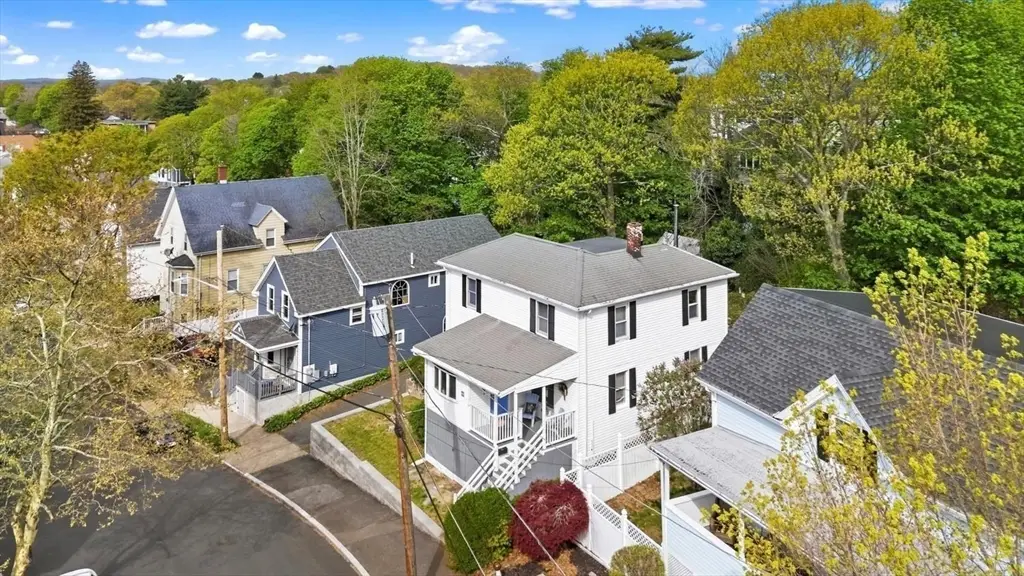 29 Woodlawn St, Lynn, MA 01904 - #1