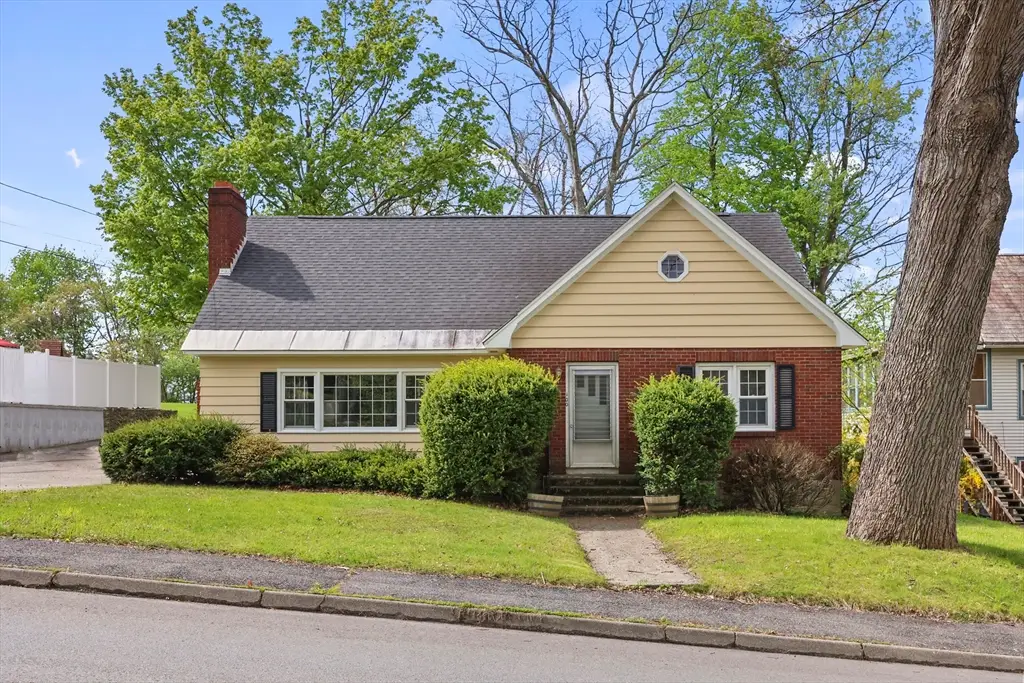 100 Hospital Ave, North Adams, MA 01247 - #1