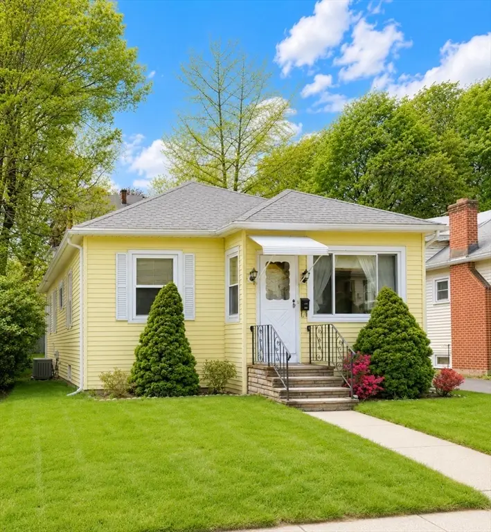 315 Hillside Ave, Holyoke, MA 01040 - #2