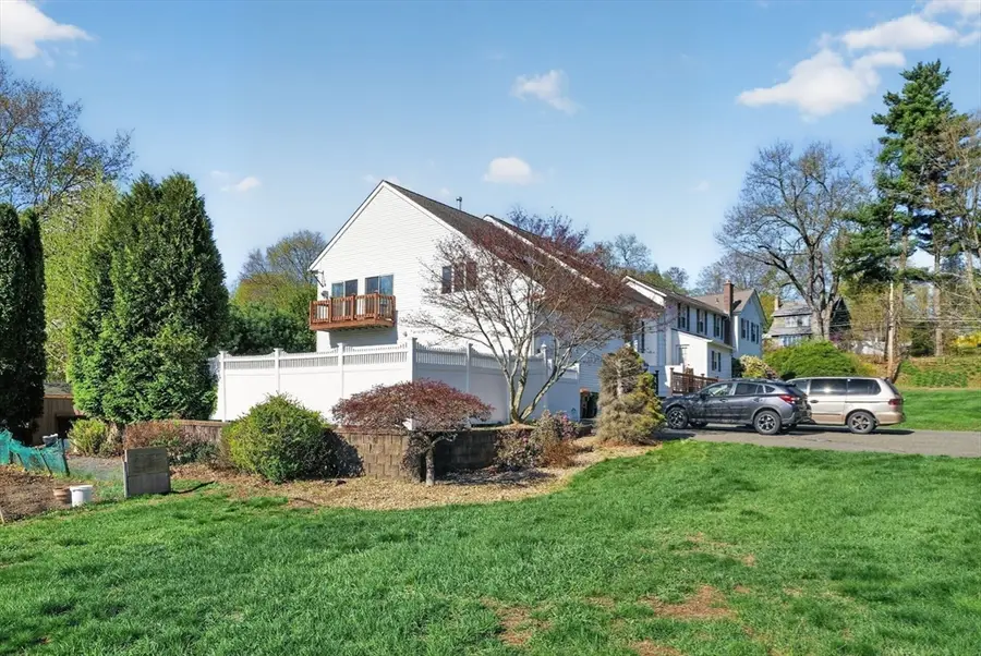 67 Amherst Rd #67, South Hadley, MA 01075 - #2