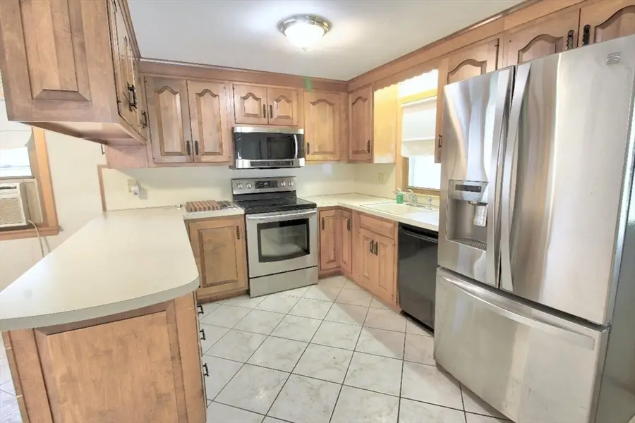 94 Leroy St, Fitchburg, MA 01420 - #3