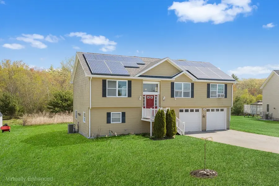 3 Dominique Dr, Webster, MA 01570 - #2