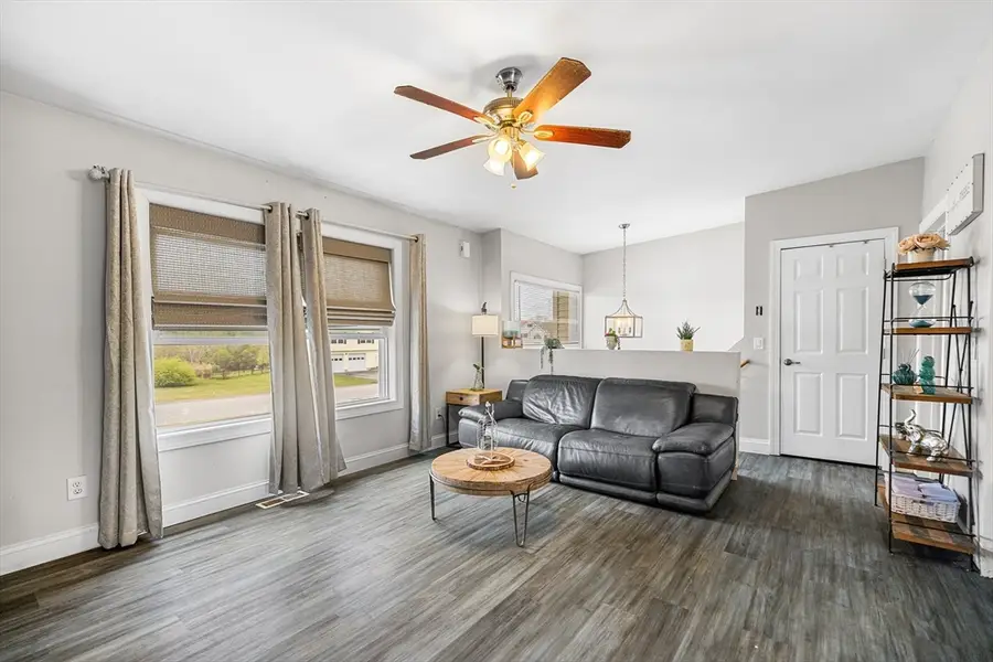 3 Dominique Dr, Webster, MA 01570 - #3
