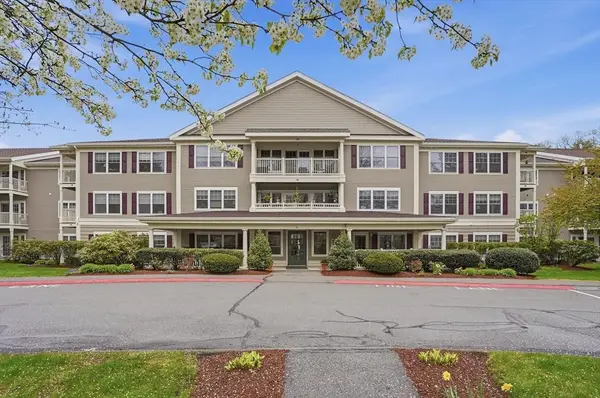 34 Meeting House Lane #321, Stow, MA 01775