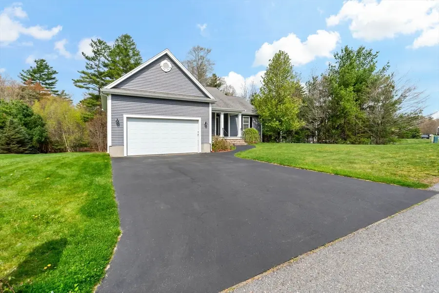 195 Alanita Dr, Taunton, MA 02780 - #3