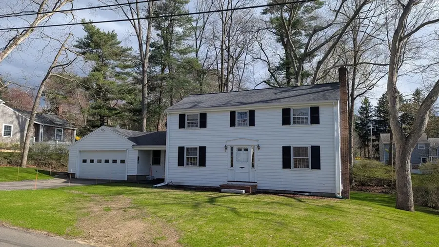 20 Colonial Rd, Hingham, MA 02043 - #3