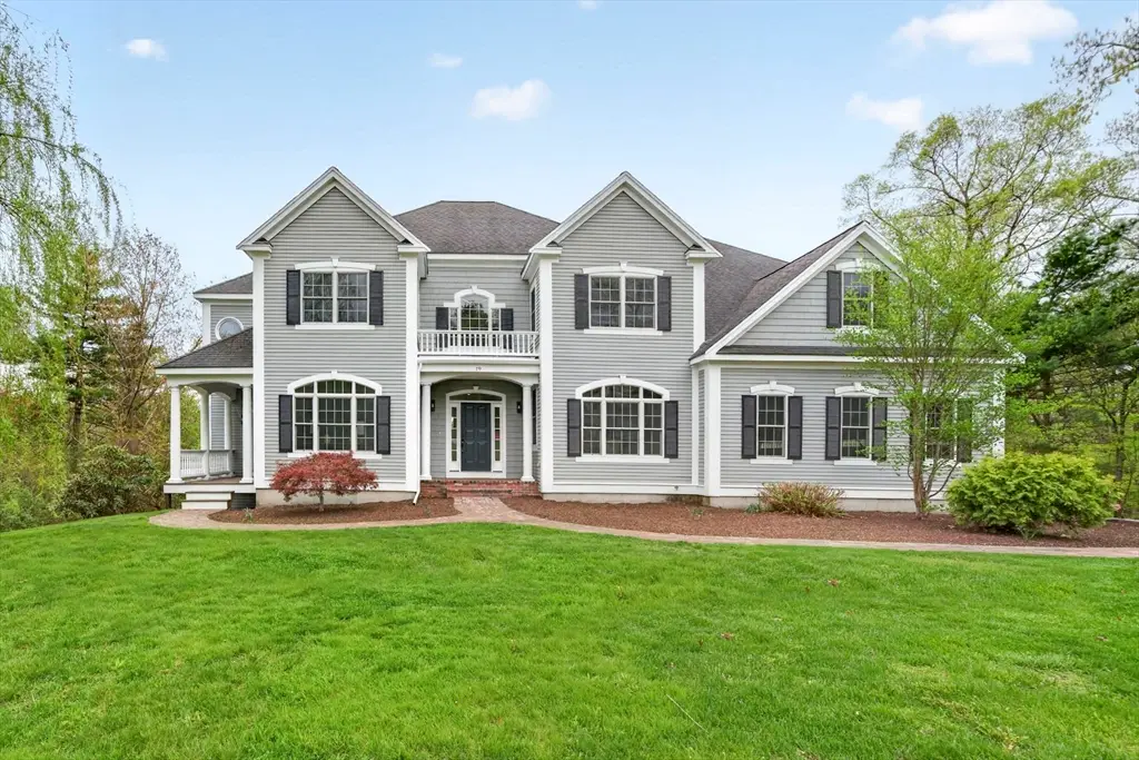 19 Estabrook Ln, Berlin, MA 01503 - #1