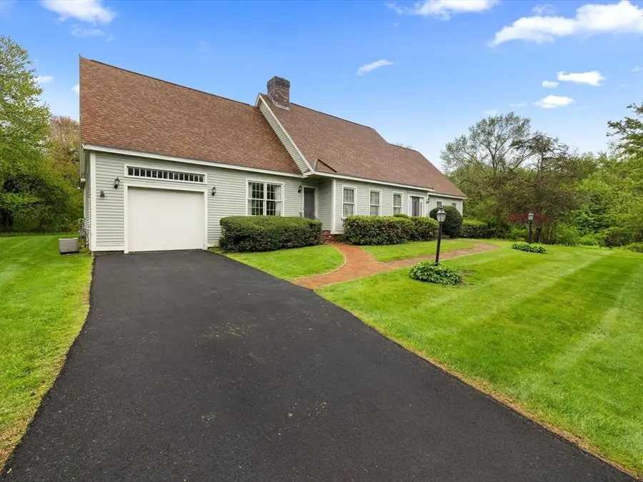 49 South Street, Grafton, MA 01519 - #2