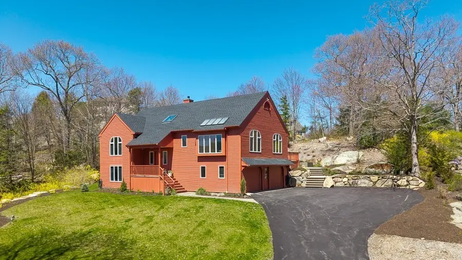 222 Bray St, Gloucester, MA 01930 - #3