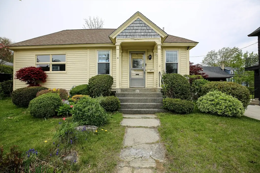 14 Hadwen Rd, Worcester, MA 01602 - #1