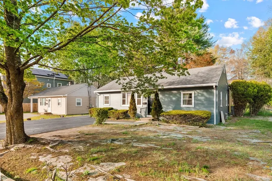 423 Bedford St, Lexington, MA 02420 - #3