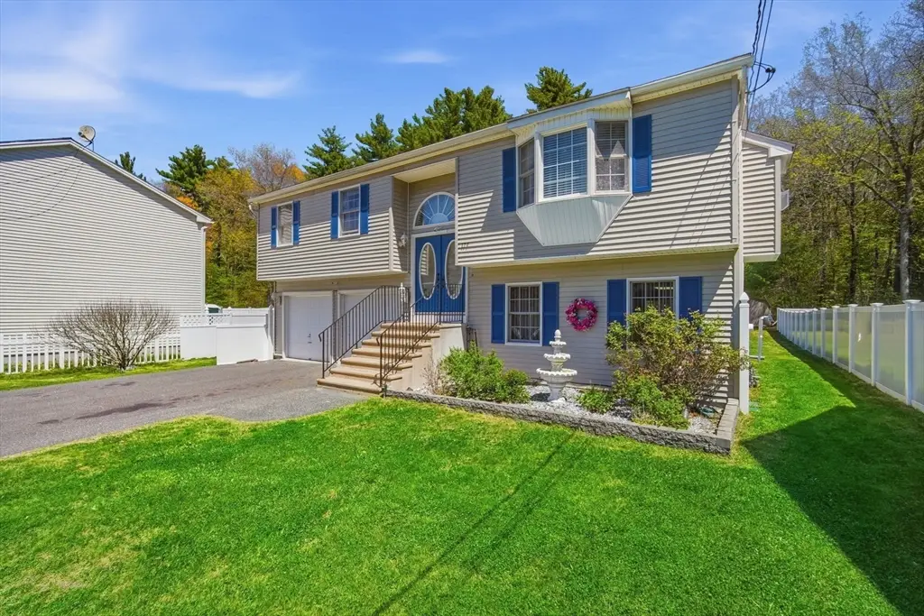 179 Cabinet St, Springfield, MA 01129 - #1