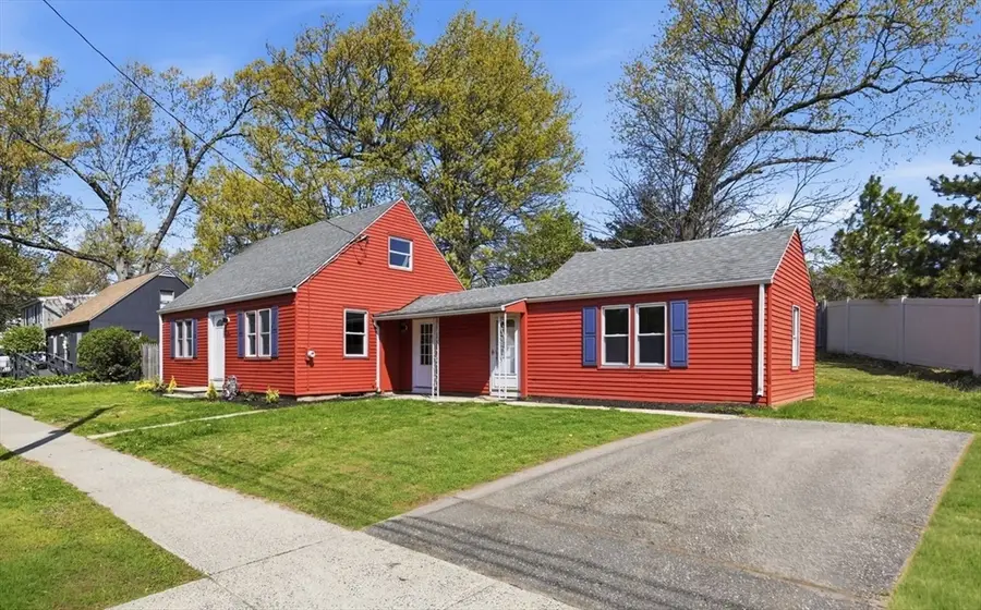 118 Surrey Road, Springfield, MA 01118 - #2