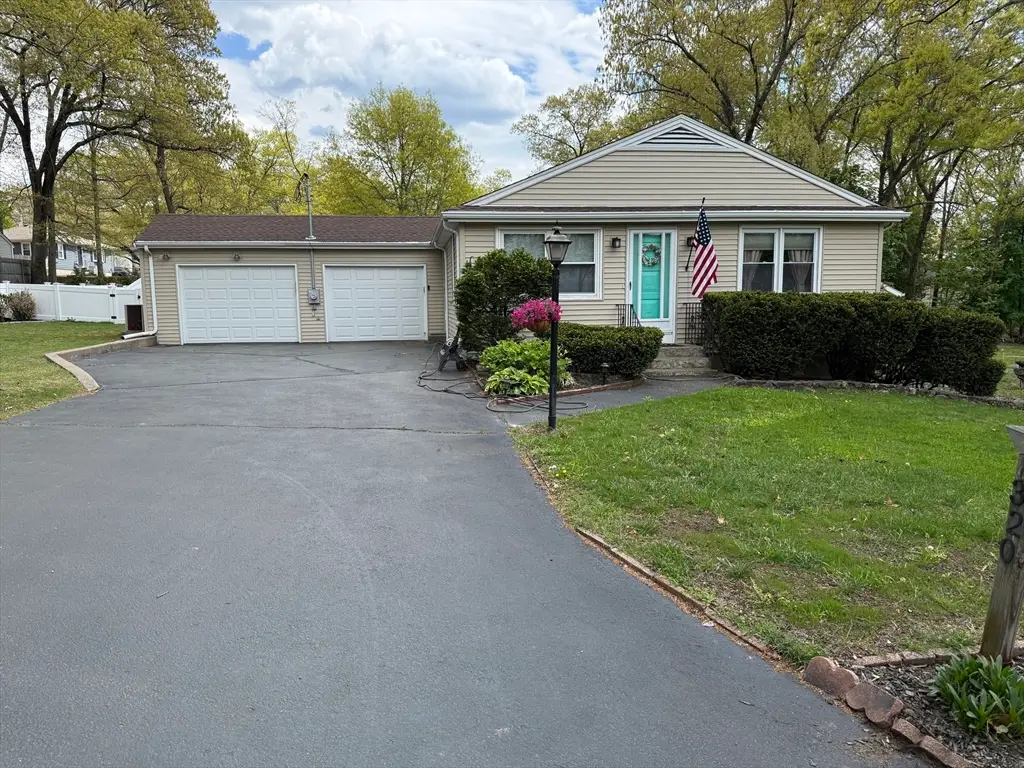 320 Brown St, Attleboro, MA 02703 - #1