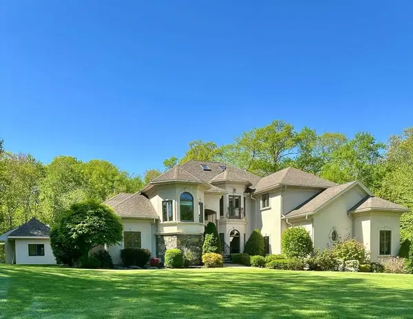 37 Putnam Hill Road, Sutton, MA 01590