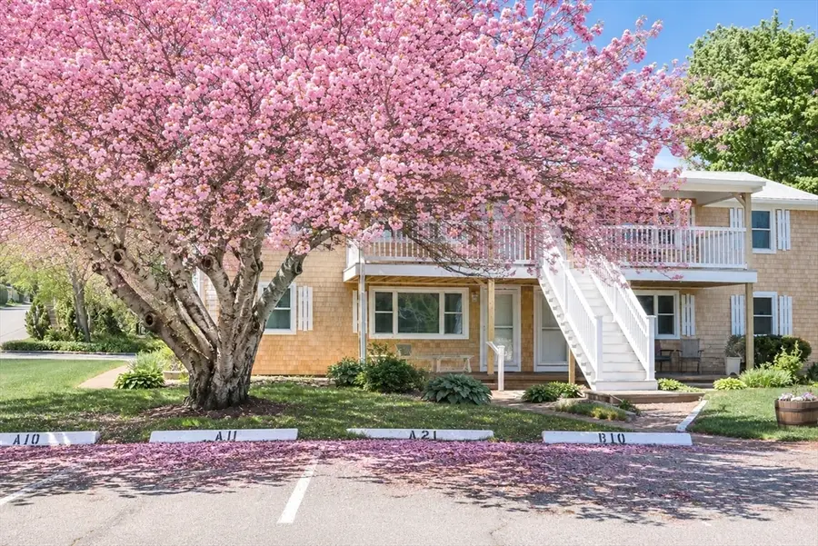 124 Skiff Avenue #A-11, Tisbury, MA 02568 - #3