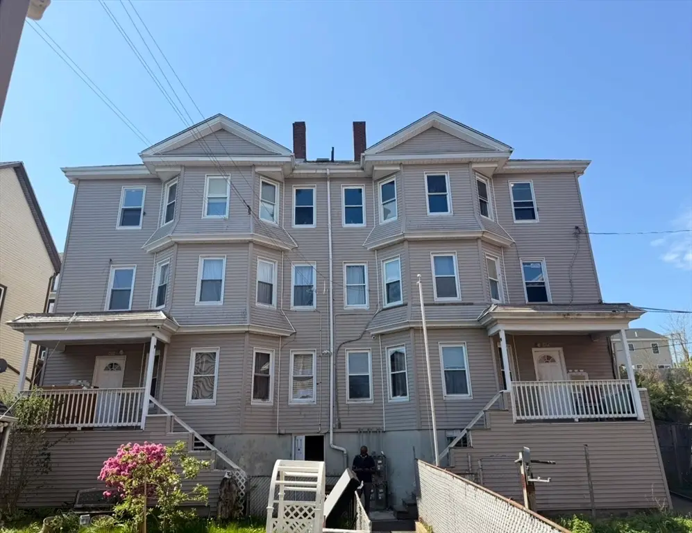 423 Division St, Fall River, MA 02721 - #1
