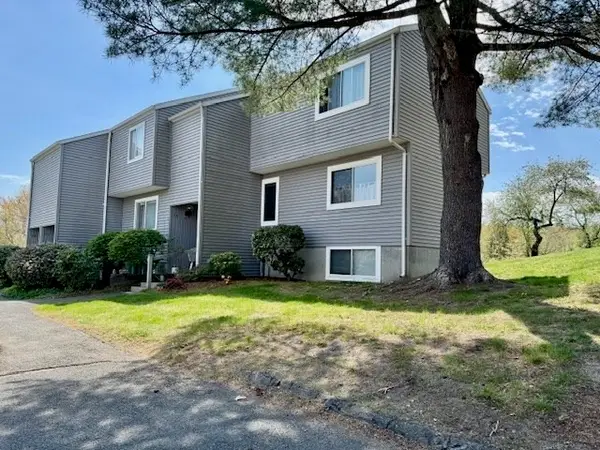 18 Autumn Lane #18, Amherst, MA 01002
