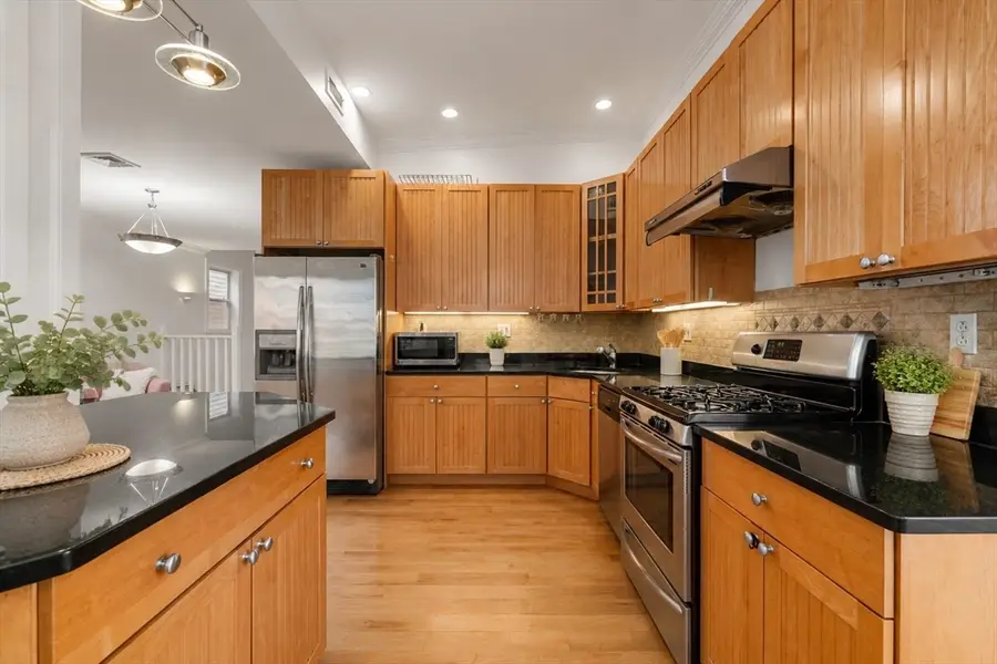 714 E 4th St #3, Boston, MA 02127 - #3