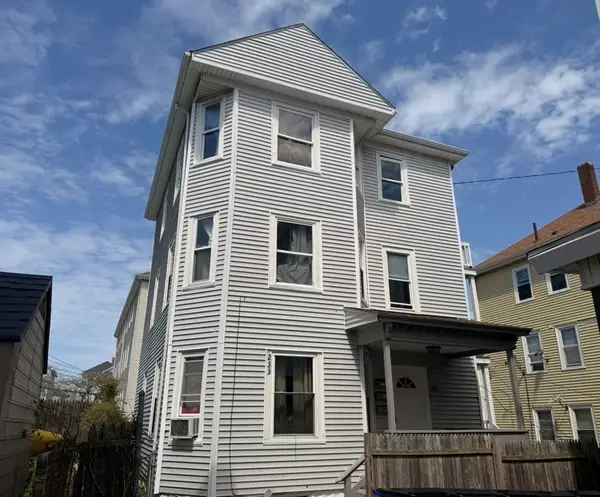 233 Eagle St, Fall River, MA 02721