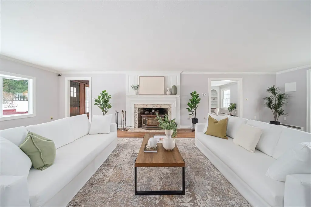 8 Conway Lane, Foxboro, MA 02035 - #1