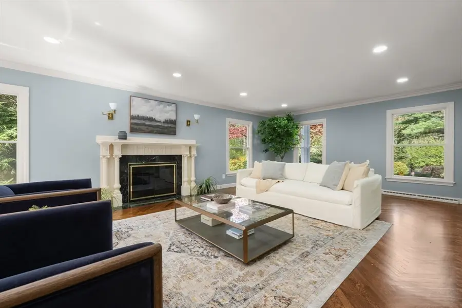 64 Country, Weston, MA 02493 - #3