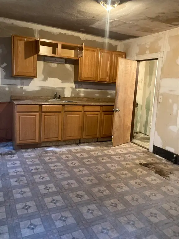 126 Tremont Street, Cambridge, MA 02139 - #3