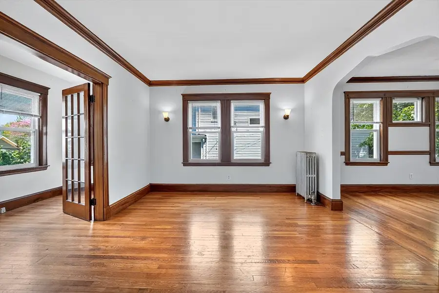 16-18 Russell Rd, Newton, MA 02458 - #3