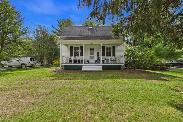 311 Newman Ave, Seekonk, MA 02771