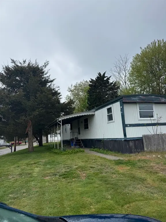 301 Bulgarmarsh Rd, Tiverton, RI 02878 - #2
