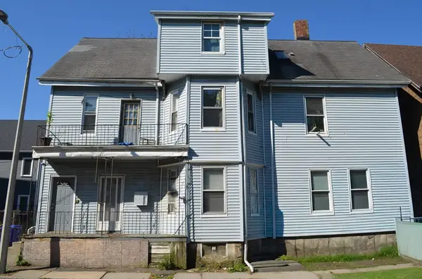 2-4 Howard Pl, Boston, MA 02125