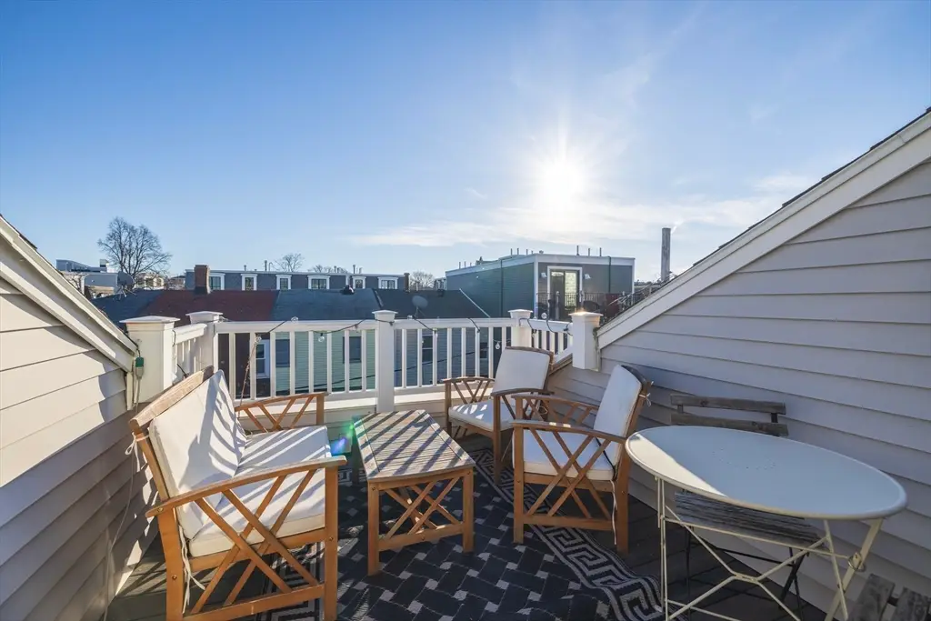 3 Kemble Pl #2, Boston, MA 02127 - #1