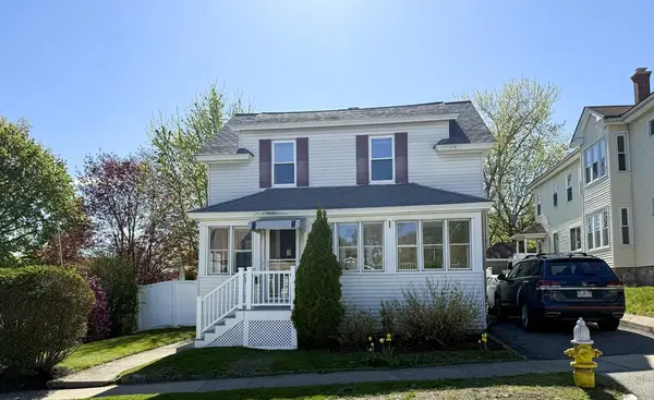 12 Lamar Ave, Worcester, MA 01604