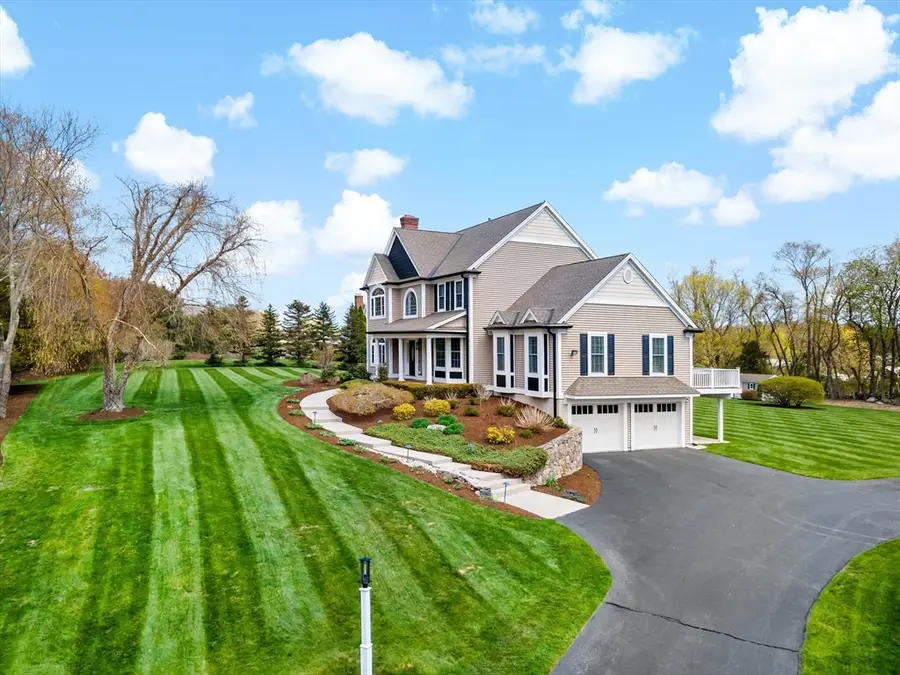 9 Round Farm Rd, Rehoboth, MA 02769 - #2