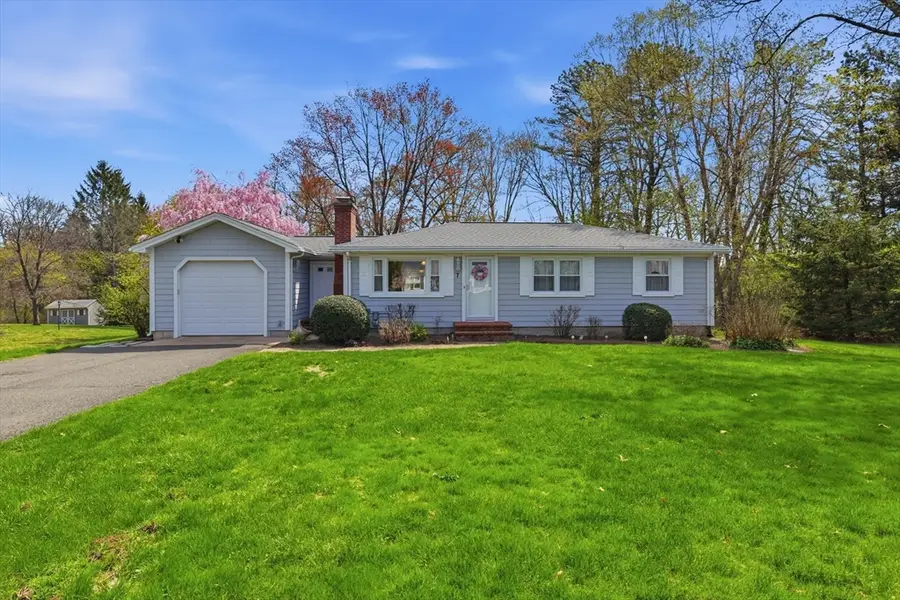7 Joseph Ave, Westfield, MA 01085 - #2
