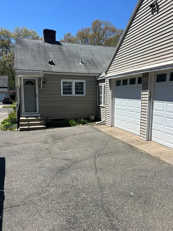 109 Eddywood St, Springfield, MA 01118 - #2