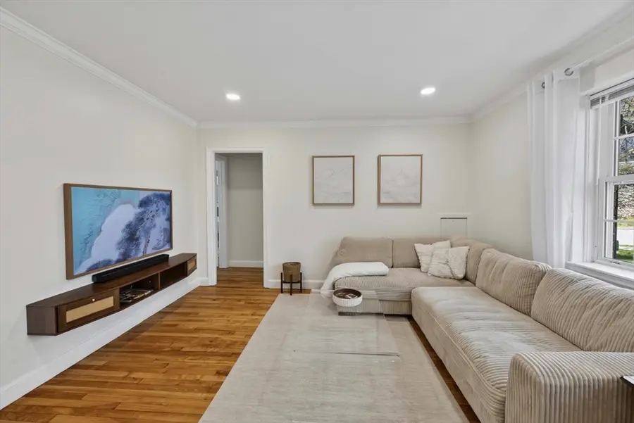 100 Boylston St #1, Newton, MA 02467 - #2