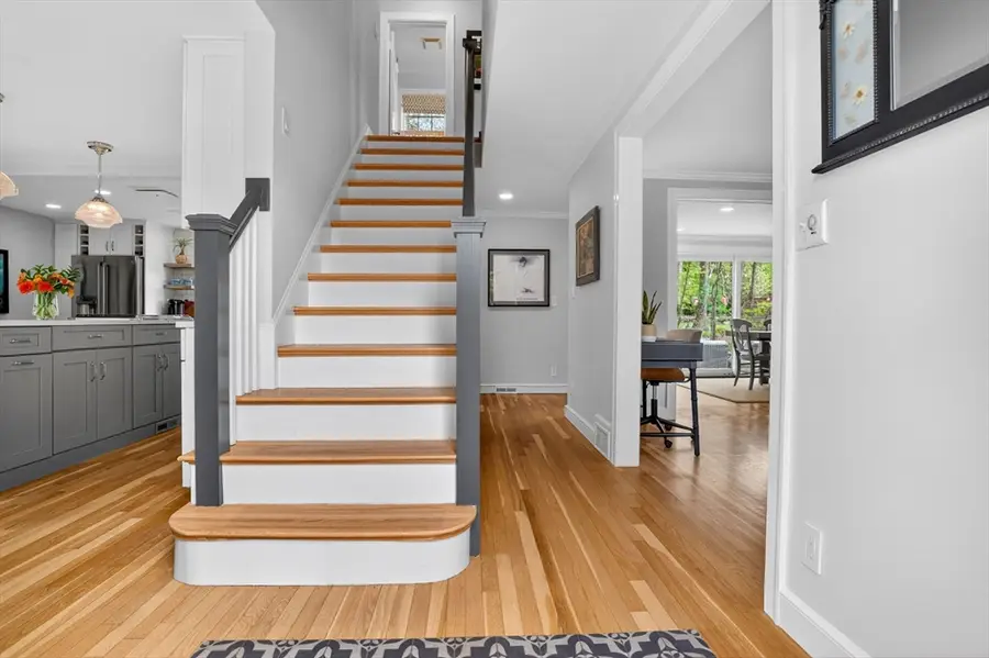 26 Hobart Road, Wellesley, MA 02482 - #2