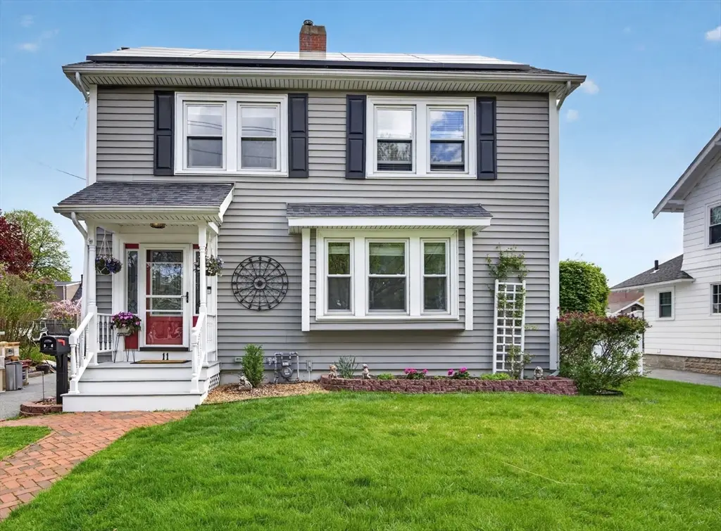 11 Clifton Ave, Beverly, MA 01915 - #1