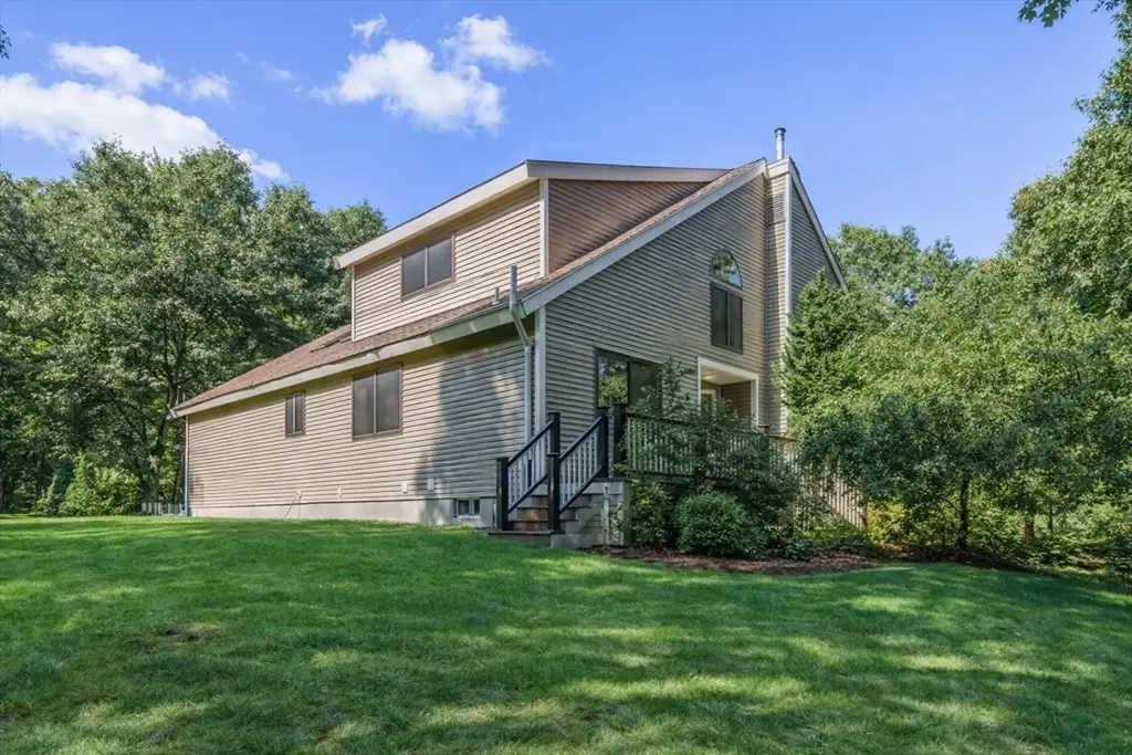 2 Remington Court, Derry, NH 03038 - #1