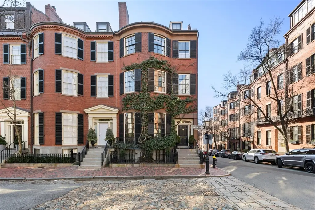 22 Louisburg Square, Boston, MA 02108 - #1