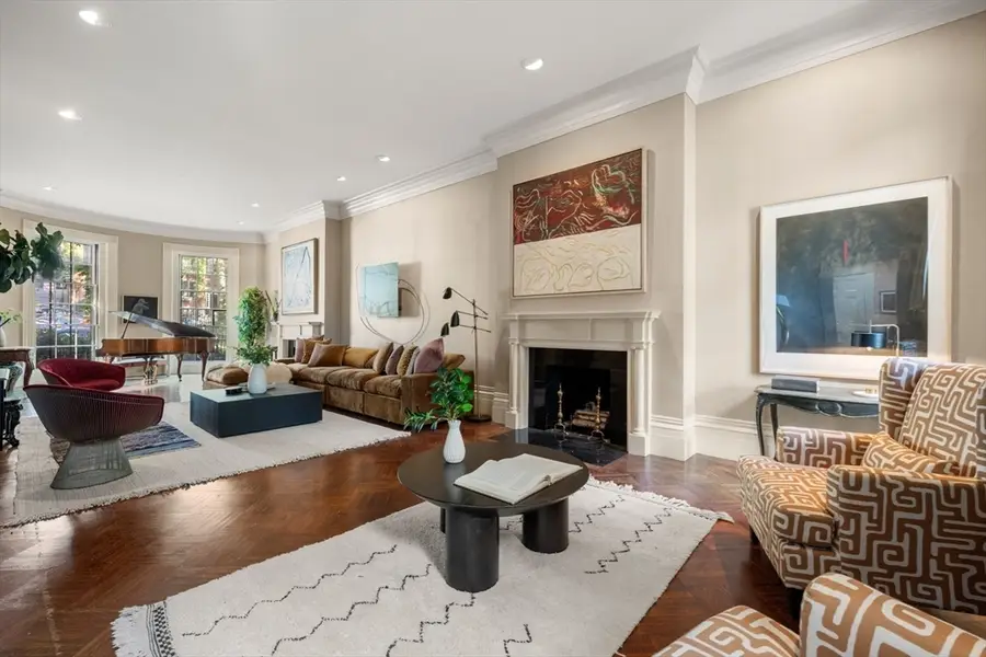 22 Louisburg Square, Boston, MA 02108 - #3