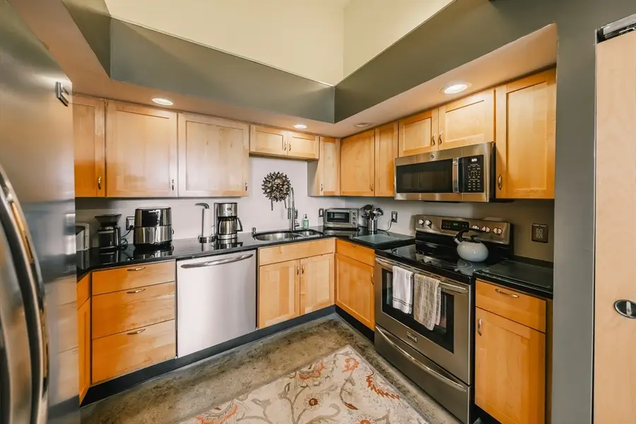 1391 Hyde Park Ave #D, Boston, MA 02136 - #3