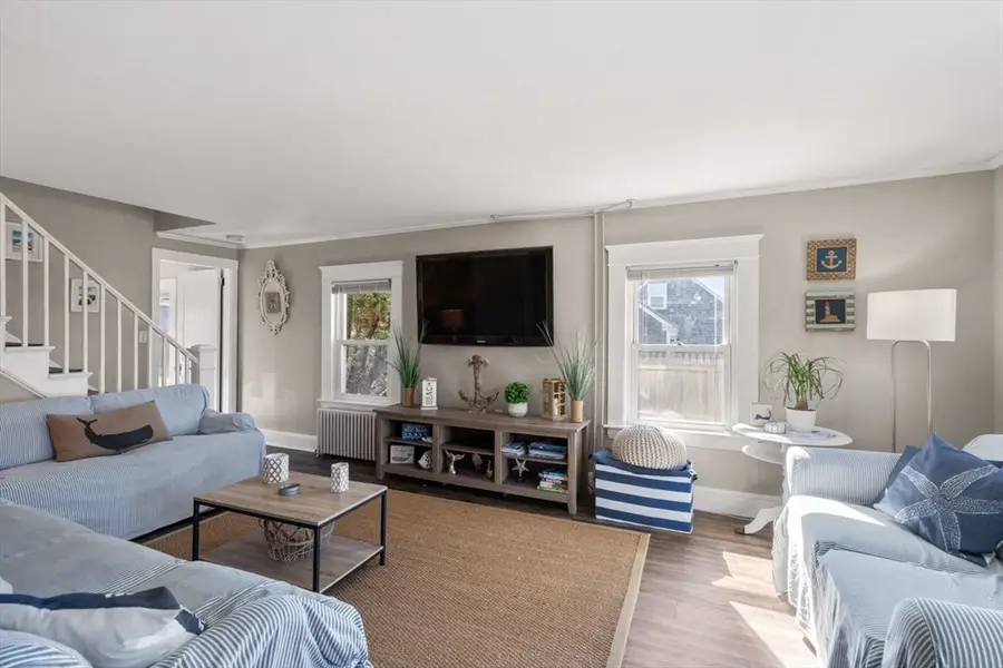 10 Trenton St, West Yarmouth, MA 02673 - #2