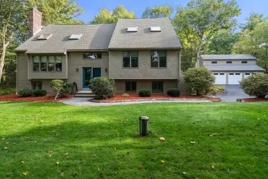 170 Millville Rd, Mendon, MA 01756