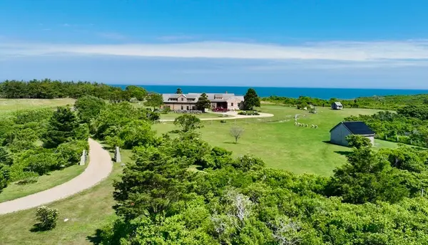 18 Spruce Gate Road, Chilmark, MA 02535