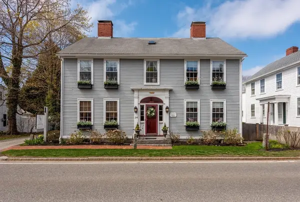 34 Mount Pleasant Street, Rockport, MA 01966