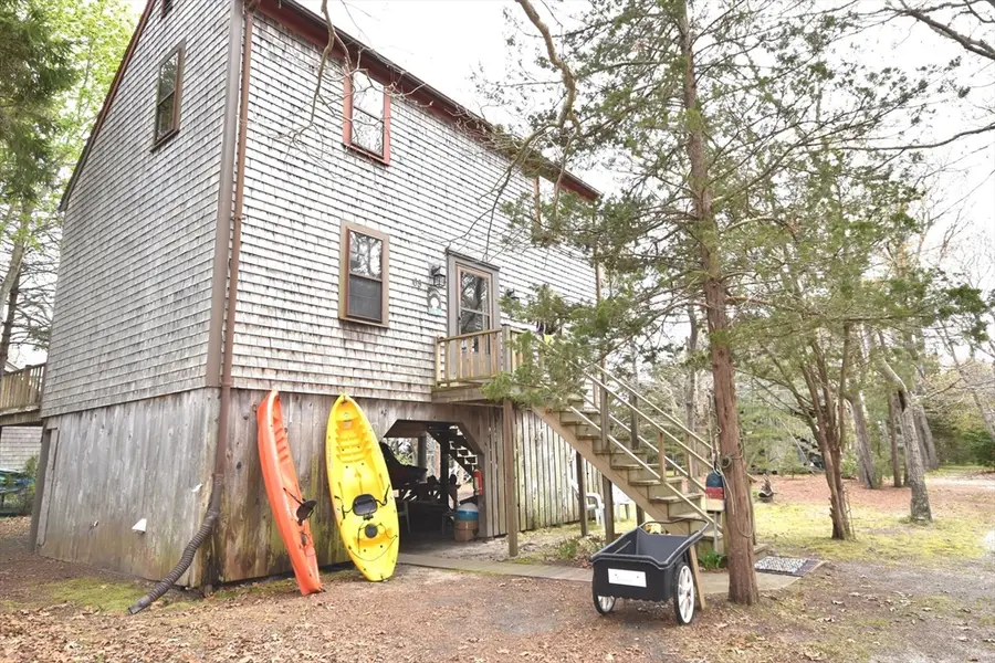 17 Old Colony Ave, Wareham, MA 02571 - #2
