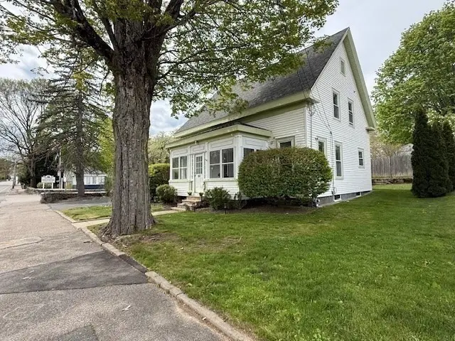 203 North Ave, Rockland, MA 02370 - #3
