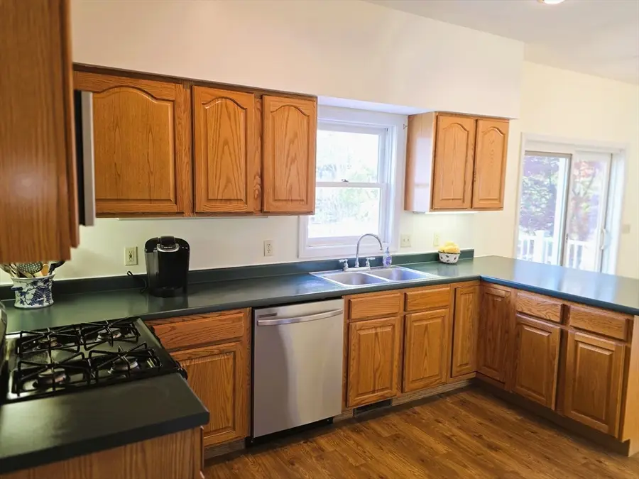 41 Juniperwood Dr, Haverhill, MA 01832 - #3